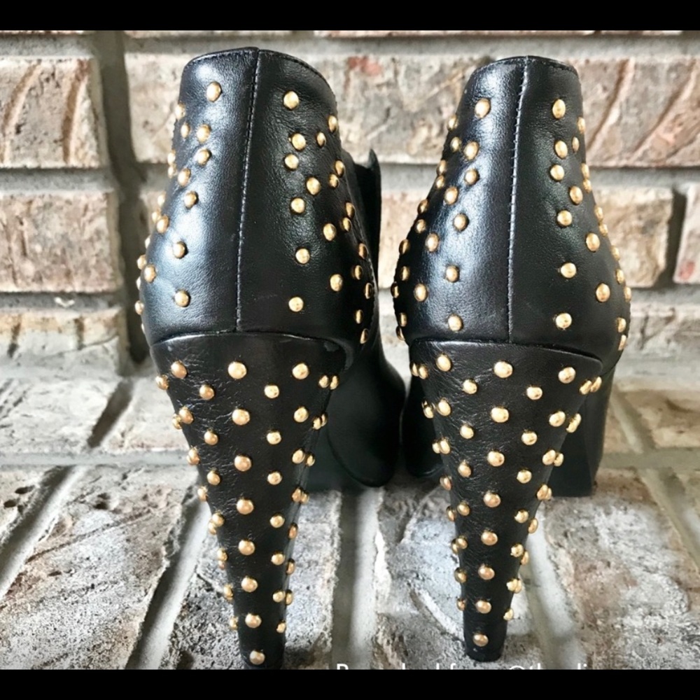 Listing for @tucsonlula